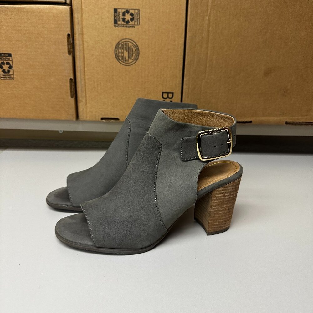 Vionic Gray Open-Toe Slingback Block Heel Sandals